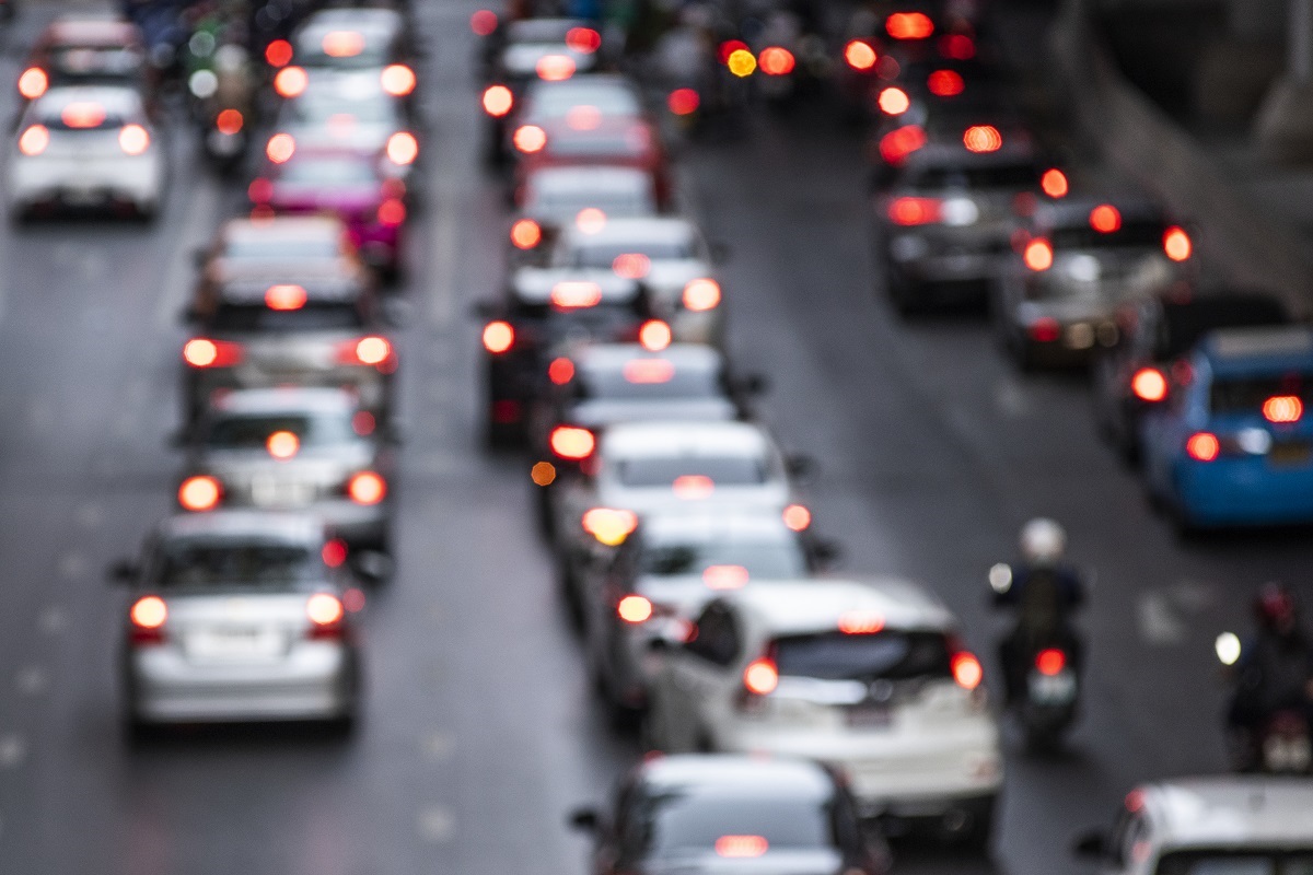 verkeerslawaai door druk verkeer